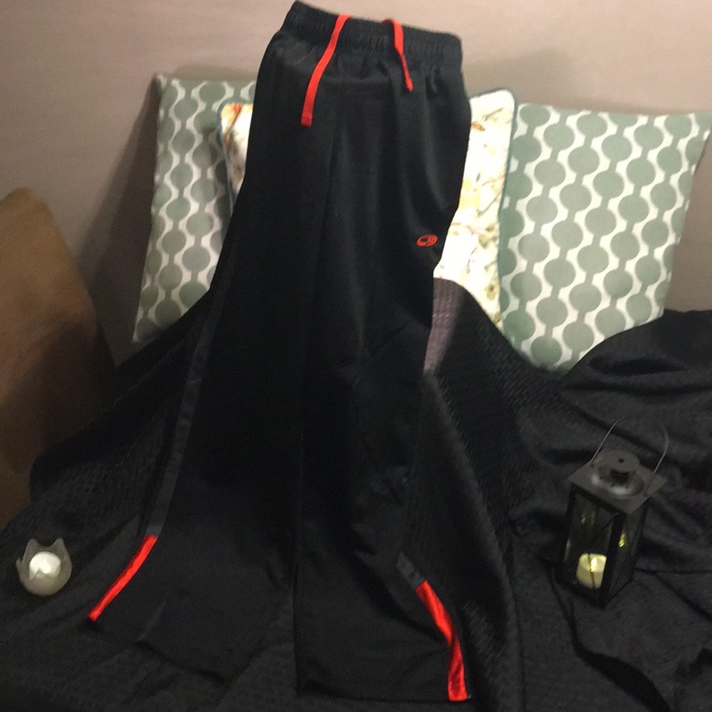 Champion Boys athletic pants. M 8-10